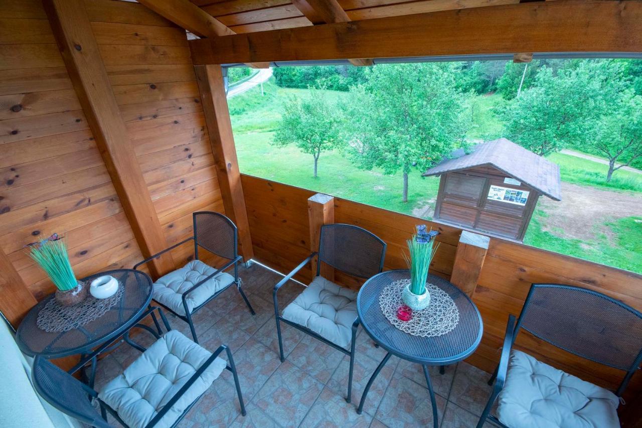 4 Seasons Guest House Rakovica Eksteriør bilde